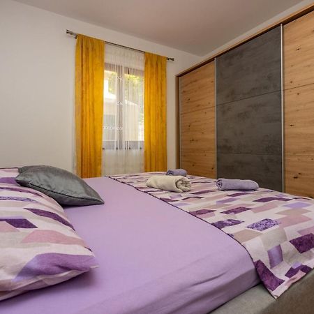 Apartments Lilin Криквеница Екстериор снимка