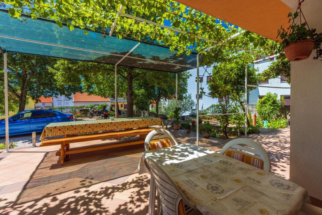 Apartments Lilin Криквеница Екстериор снимка