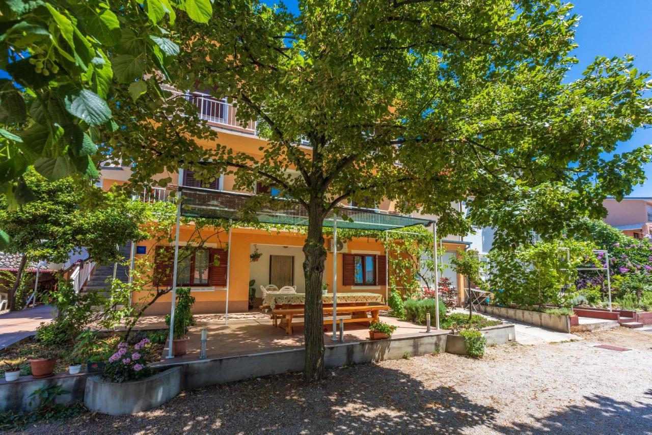 Apartments Lilin Криквеница Екстериор снимка
